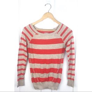 SO : size M : Striped Lightweight Crewneck Top 🦊